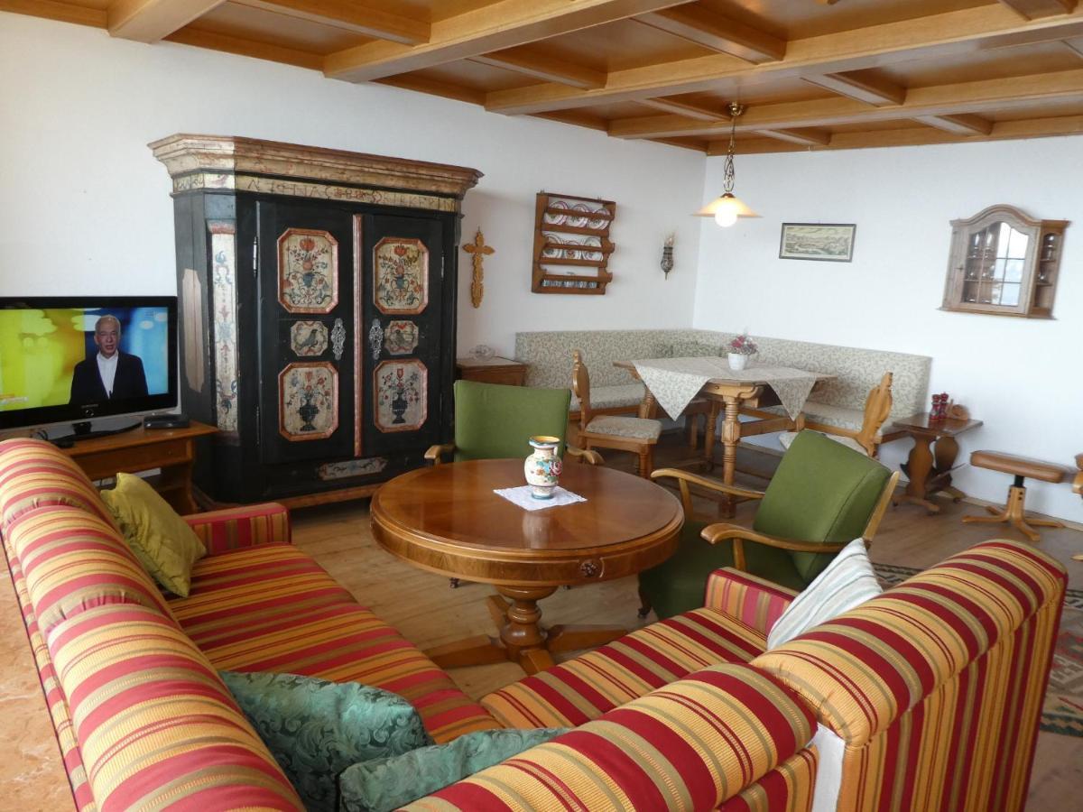 Apartment Gerlitzen Ossiachersee - Haus Enzian Treffen Bagian luar foto